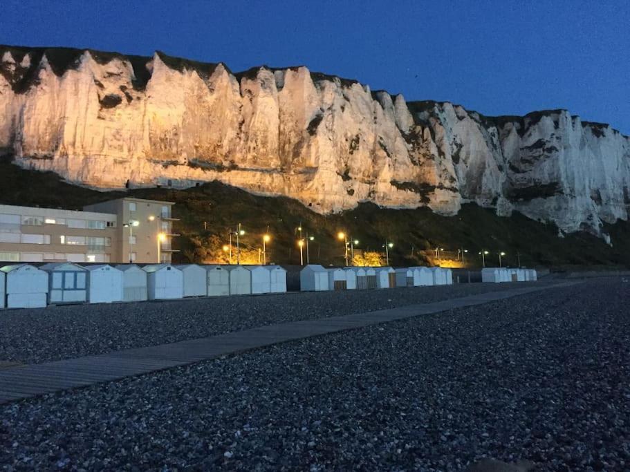 Le 101 - Les Locations Isahora Apartman Eu (Seine-Maritime) Kültér fotó
